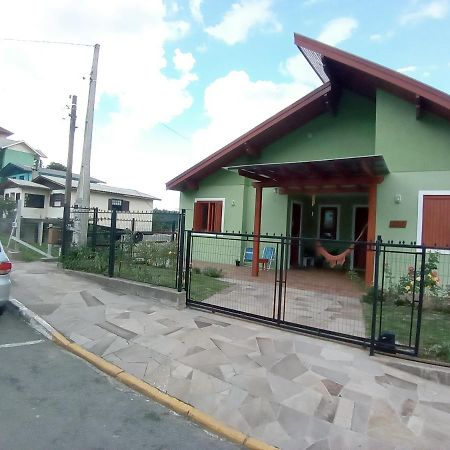 Aconchego Da Carol Apartment Gramado Ngoại thất bức ảnh